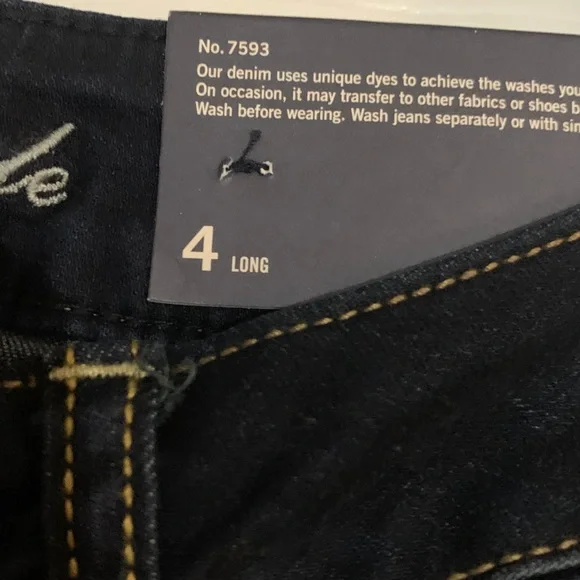 American eagle - Picture 2 of 5